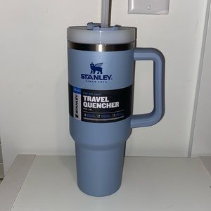 Stanley 40 oz Chambray blue travel quencher cup